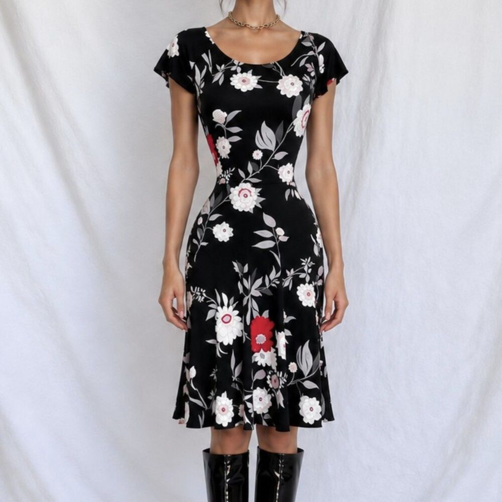 Vintage Y2K 90s Black White Floral Knit Print Flared Summer Sundress Size S/M